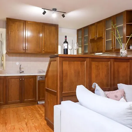 Ninemia Luxury Loft Apartment *